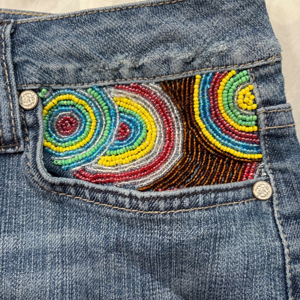 Y2K American Rag Blue Denim Mini Skirt Beaded Pocket Distressed Raw Hem Womens 7 - Picture 2 of 7
